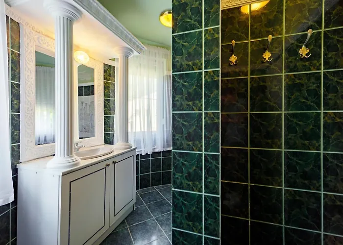 ヴィラ Big Thuja By Interhome *